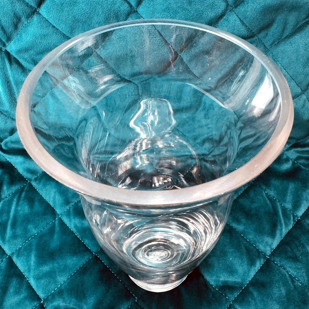 Vtg.‎ Heavy Art Glass Crystal Clear Vase Controlled Bubble Base MCM Flare Blown
